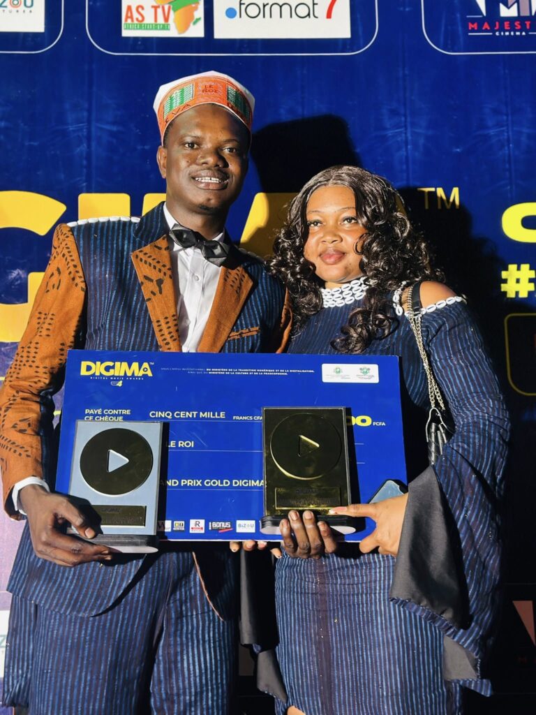 535580158_1313447000147745_5446669638068350902_n-768x1024 Iva Le Roi propulse l’humour guinéen au sommet des DIGIMA 2025