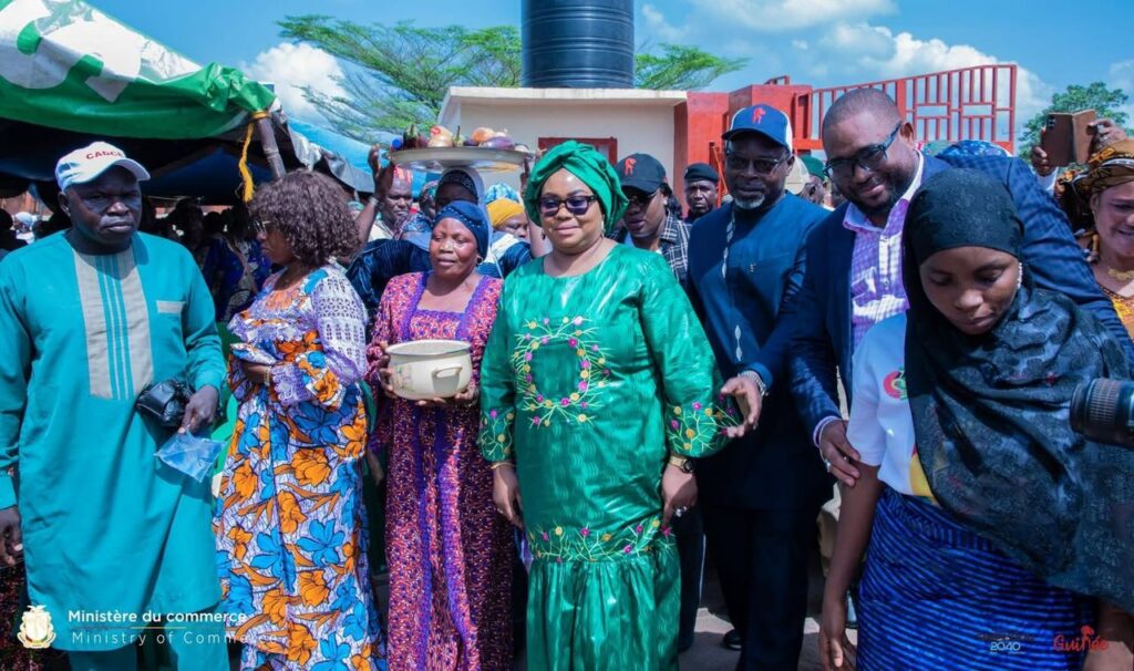 a58a68eb-e375-44dd-b128-9a75a9c9aa59-1024x606 Modernisation du réseau consulaire : la Ministre du Commerce en tournée dans les préfectures