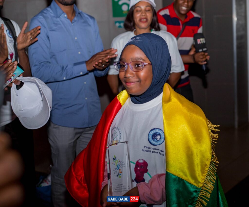 705969503_122328584312008883_1472737008538379791_n-1024x852 Dictée PGL : retour en Guinée sous les honneurs pour Hadja Karimata Baldé