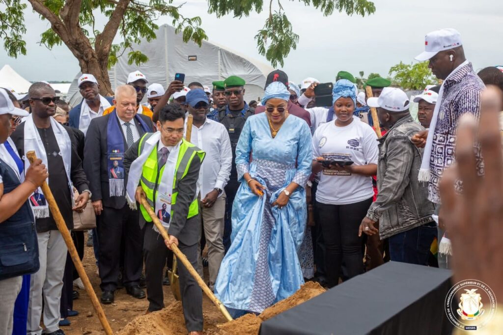 e217d694-bd5d-4f90-9e75-104baf98117c-1024x682 Guinée : lancement à Kankan d’un programme de modernisation des universités