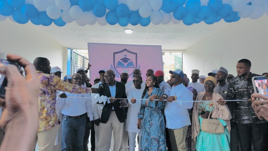 WhatsApp-Image-2026-10-05-at-01.10.29-1024x576 Lambanyi : le Complexe scolaire Les Meilleurs mise sur l’excellence pour sa première rentrée