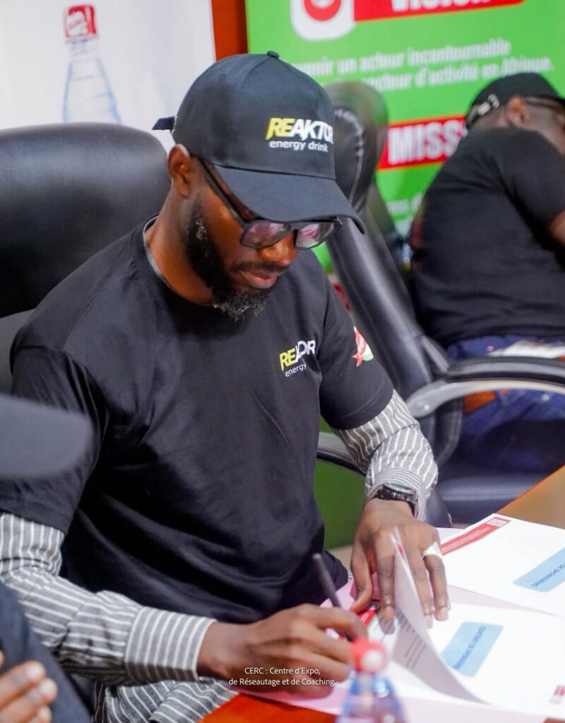 WhatsApp-Image-2026-10-11-at-23.01.18-1-800x1024 72h de TRACE Africa : Braguinée s’associe à l’événement culturel de novembre