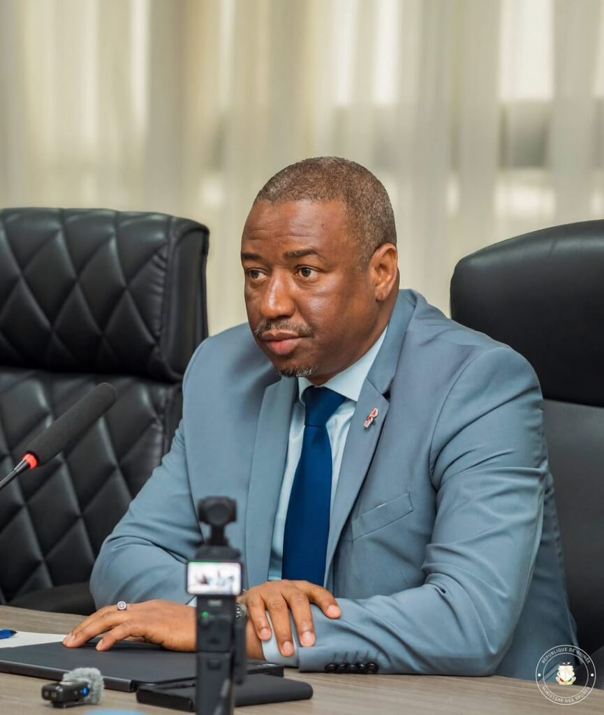 WhatsApp-Image-2026-10-22-at-10.04.21-865x1024 Organisation de la CAN 2032 ou 2036 : la Guinée veut concrétiser son ambition
