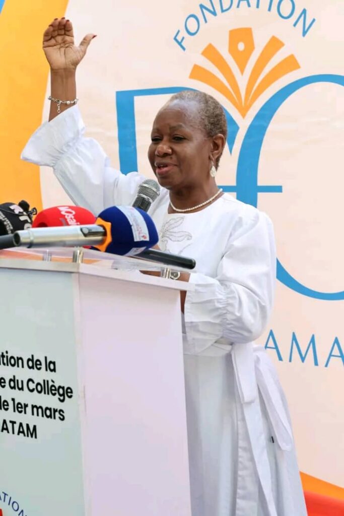 WhatsApp-Image-2026-10-24-at-09.19.47-1-683x1024 Éducation : le Lycée 1er Mars de Matam se dote d’une nouvelle médiathèque grâce à la Fondation Diaka Camara